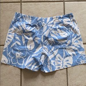 Vineyard Vines shorts